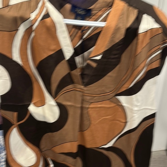 Rachel Abstract Tan and Black Blouse - Picture 1 of 3